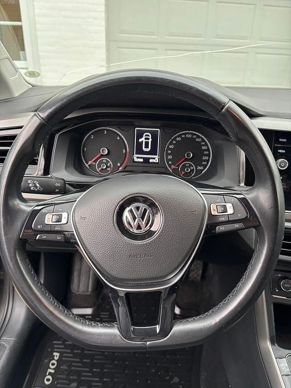 Grå Brugt 2019 VW Polo Comfortline Hatchback | 122.000 kr. (Fair pris) - Billede 1/8