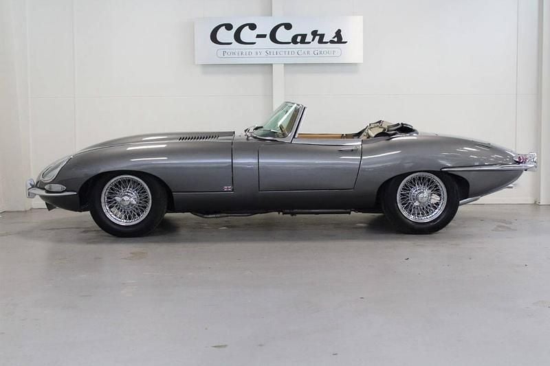 Brugt Jaguar E-Type 265 HK (194 kW) 1963 Cabriolet