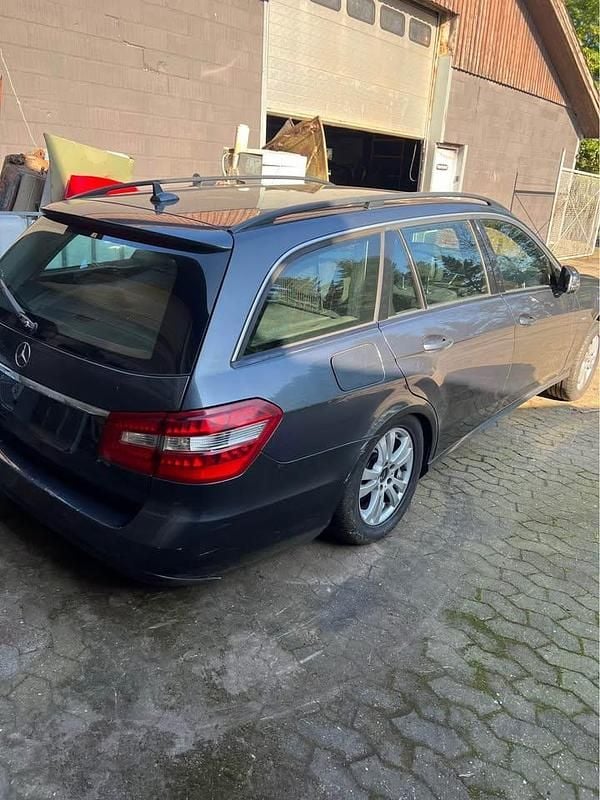 Brugt Mercedes E200 2010 Sedan