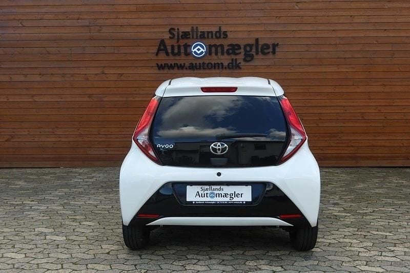 Brugt Toyota Aygo x-sky 72 HK (52 kW) 2021 Hvid Hatchback