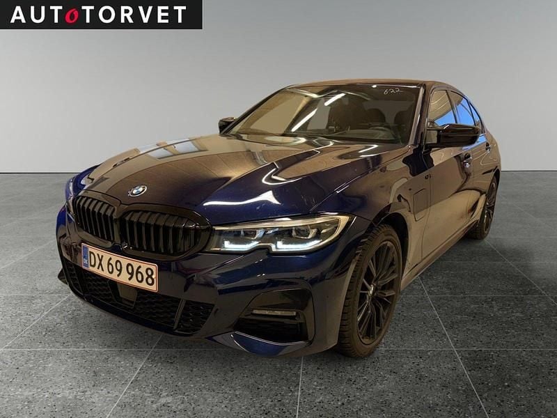 Blå Brugt 2021 BMW 330e M Sport Sedan | 314.700 kr. (Fair pris) - Billede 1/4