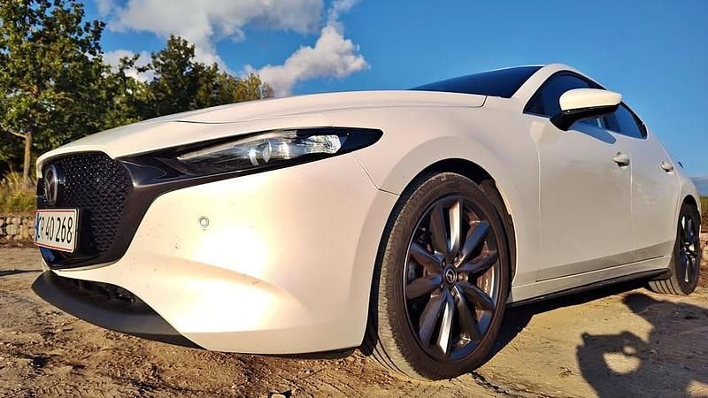 Hvid Brugt 2020 Mazda 3 Hatchback | 135.000 kr. (Fair pris) - Billede 1/4