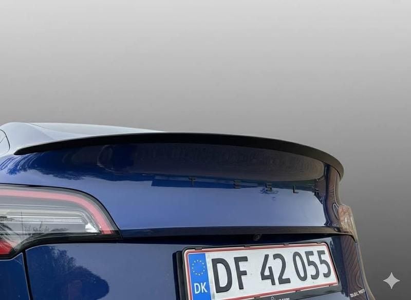 Brugt Tesla Model Y Long Range AWD 378 kW (514 HK) 2021 Blå SUV