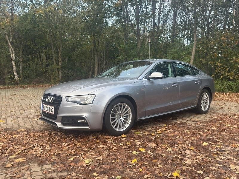 Gråmetal Brugt 2014 Audi A5 Sportback Hatchback | 130.000 kr. (Fair pris) - Billede 1/4