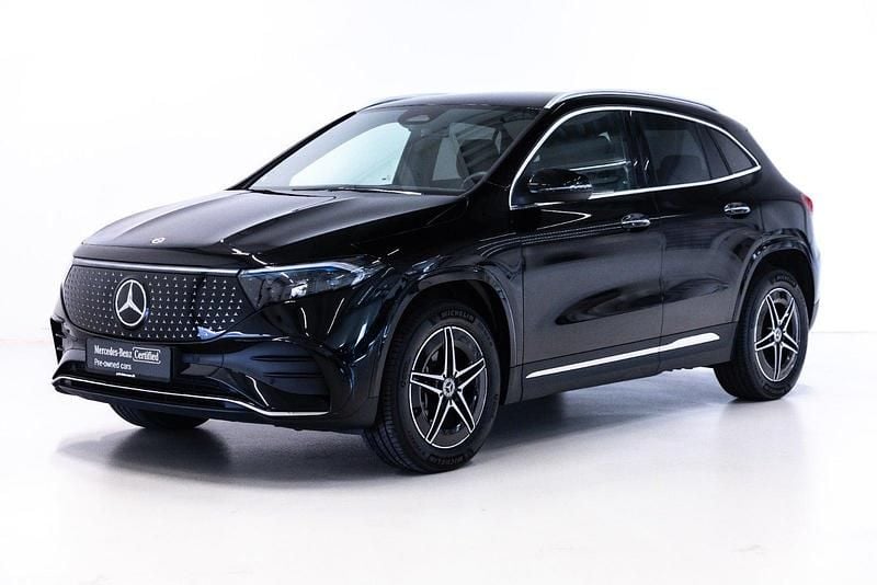 Farve: sort Brugt 2024 Mercedes EQA250+ AMG SUV | 364.900 kr. (Lidt for dyr) - Billede 1/4