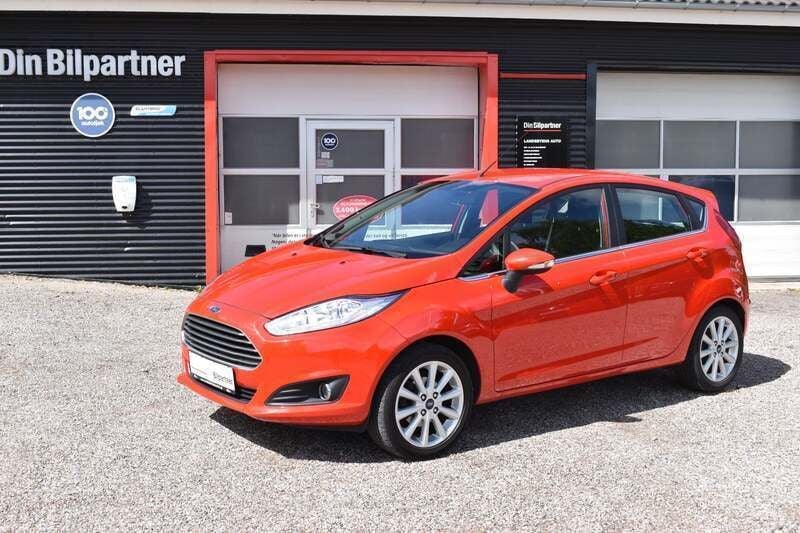 Rød Brugt 2017 Ford Fiesta Titanium Hatchback | 100.000 kr. (Fair pris) - Billede 1/4