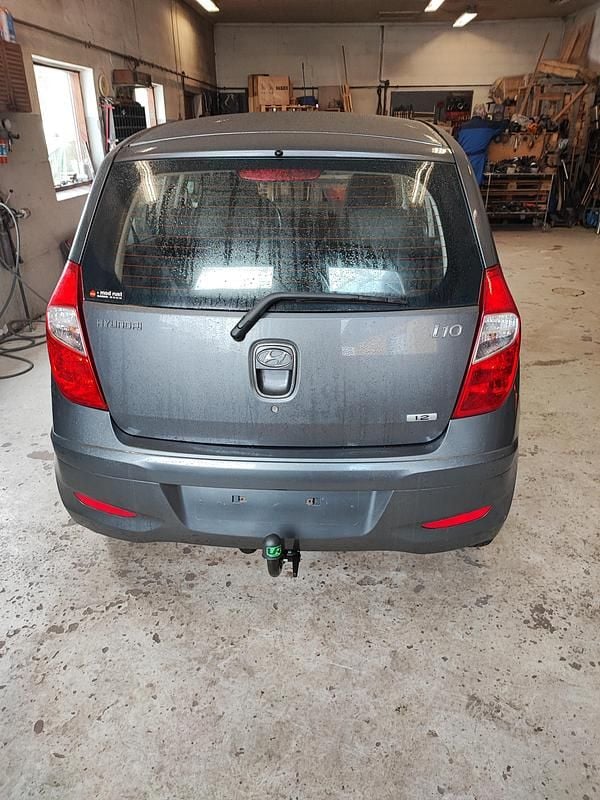 Brugt Hyundai i10 Comfort 86 HK (63 kW) 2013 Koksgrå Hatchback