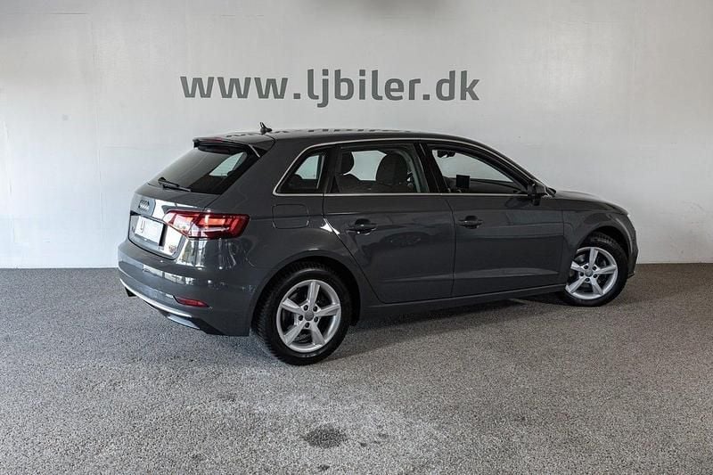 Brugt Audi A3 Sportback Sport 116 HK (85 kW) 2016 Koksmetal Hatchback