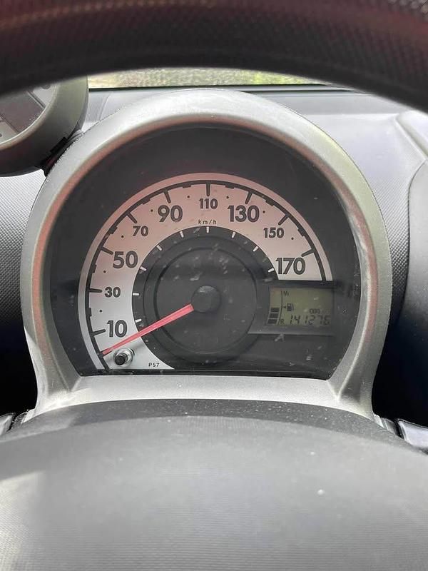 Brugt Peugeot 107 68 HK (50 kW) 2014 Grå Hatchback