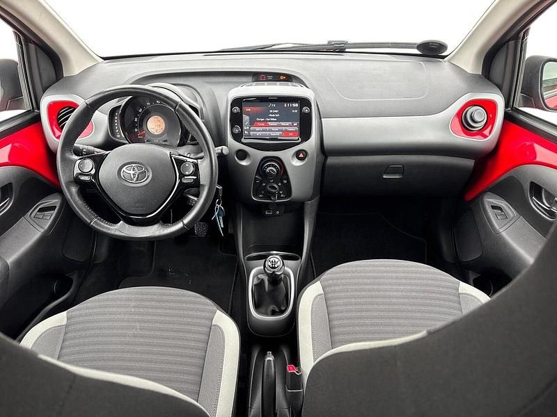 Brugt Toyota Aygo 72 HK (52 kW) 2019 Rød Hatchback