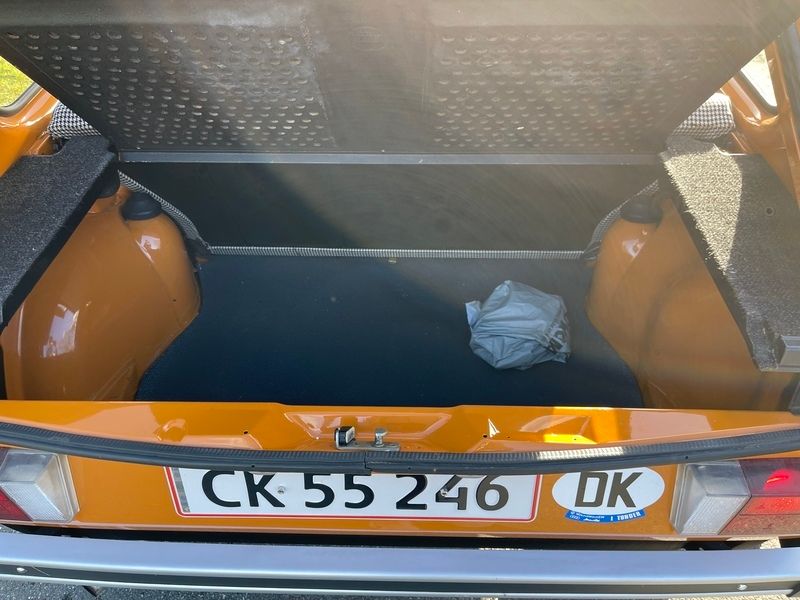 Brugt VW Golf I 50 HK (36 kW) 1976 Brun Hatchback