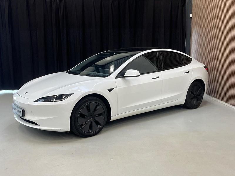 Brugt Tesla Model 3 RWD 208 kW (283 HK) 2023 Hvidmetal Sedan
