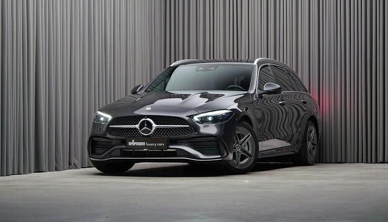 Gråmetal Brugt 2022 Mercedes C300e AMG line Stationcar | 458.000 kr. (Lidt for dyr) - Billede 1/4