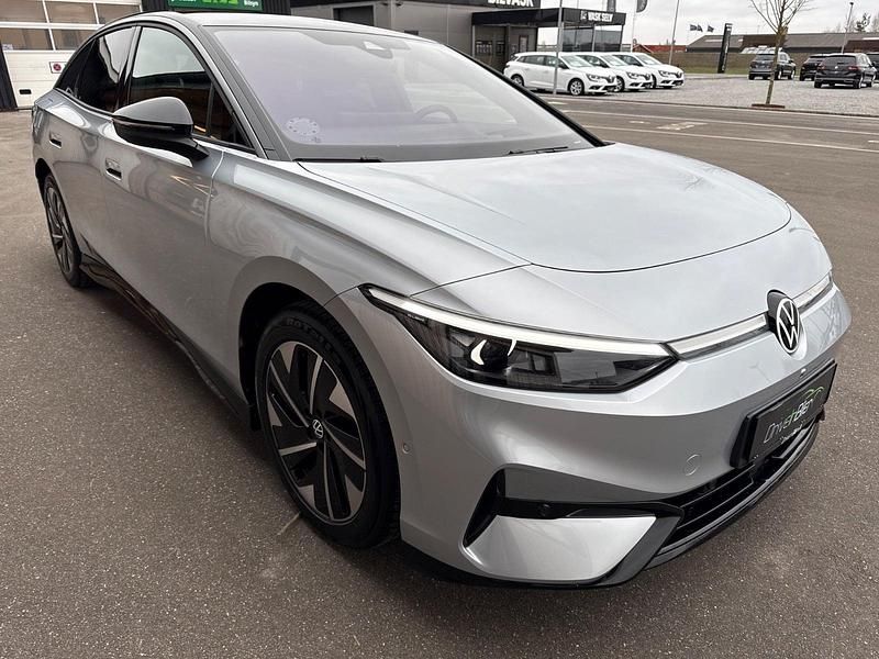 Brugt VW ID.7 Style 210 kW (286 HK) 2024 Sølvmetal Hatchback