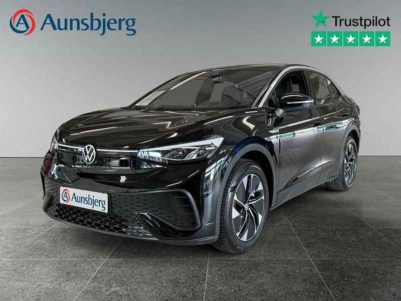 Grenadillschwarz metallic Brugt 2023 VW ID.5 Pro Performance SUV | 244.500 kr. (Super pris) - Billede 1/4