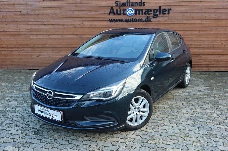 Grøn Brugt 2016 Opel Astra Enjoy Hatchback | 95.000 kr. (Lidt for dyr) - Billede 1/4