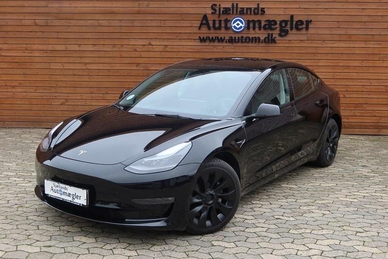 Sort Brugt 2022 Tesla Model 3 Long Range AWD Sedan | 230.000 kr. (God pris) - Billede 1/4