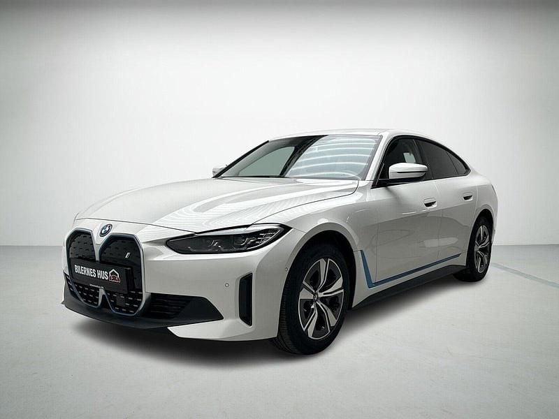 Hvid Brugt 2023 BMW i4 Sedan | 334.900 kr. (Super pris) - Billede 1/4