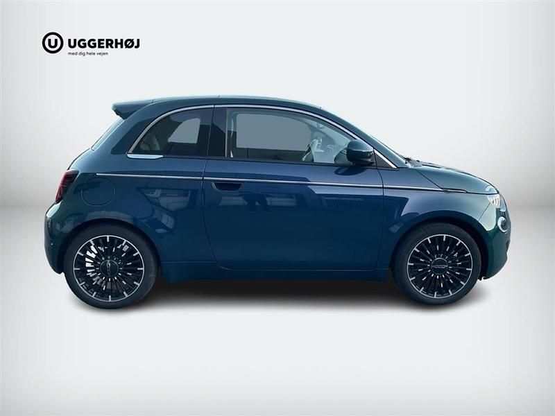 Brugt Fiat 500e La Prima 86 kW (118 HK) 2023 Oceangreen Hatchback