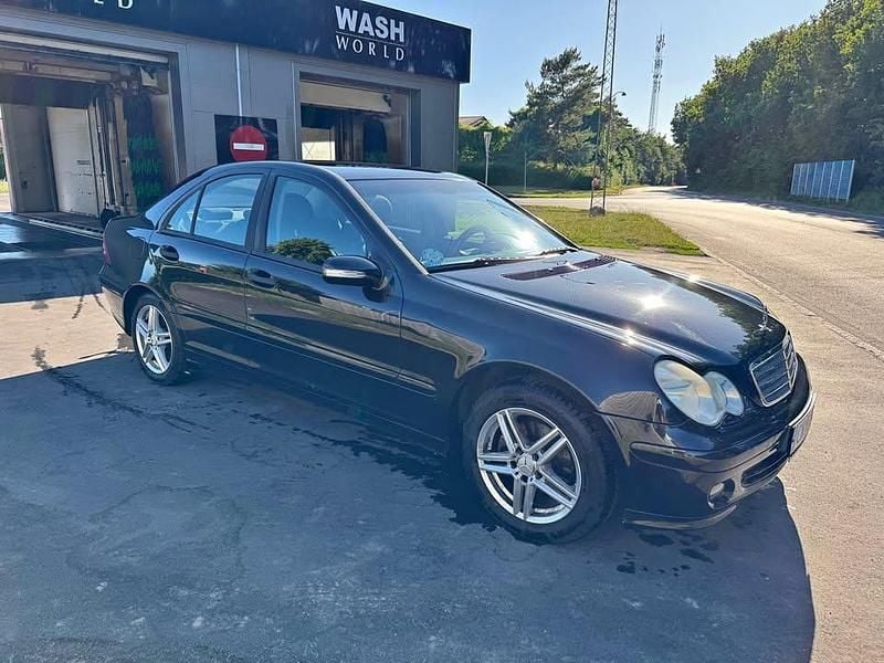 Brugt 2006 Mercedes C180 Sedan | 44.800 kr. - Billede 1/4