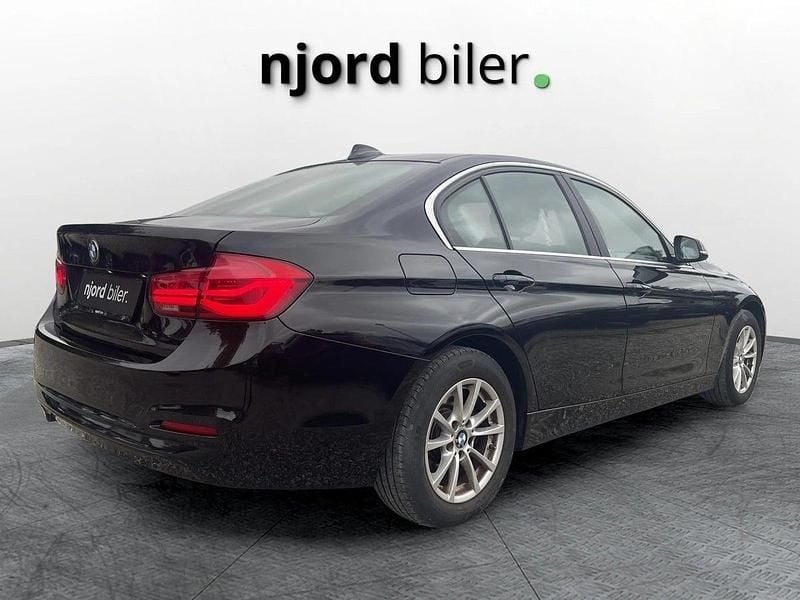 Brugt BMW 318 136 HK (100 kW) 2007 Sedan