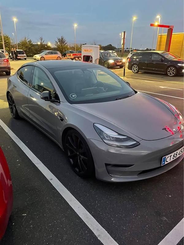 Brugt Tesla Model 3 Performance 377 kW (513 HK) 2020 Hvid Sedan