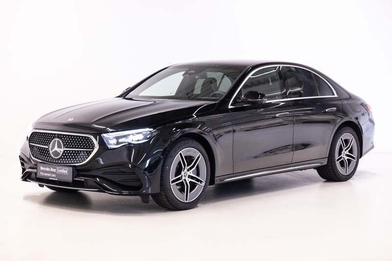 Farve: sortmetal Brugt 2024 Mercedes E300 AMG | 649.900 kr. (Super pris) - Billede 1/4