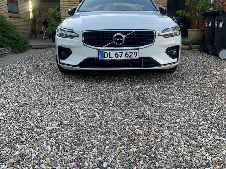 Brugt 2019 Volvo V60 Stationcar | 300.000 kr. (Dyr) - Billede 1/3