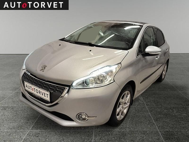Sølvmetal Brugt 2014 Peugeot 208 Allure Sky Hatchback | 39.700 kr. (Super pris) - Billede 1/4