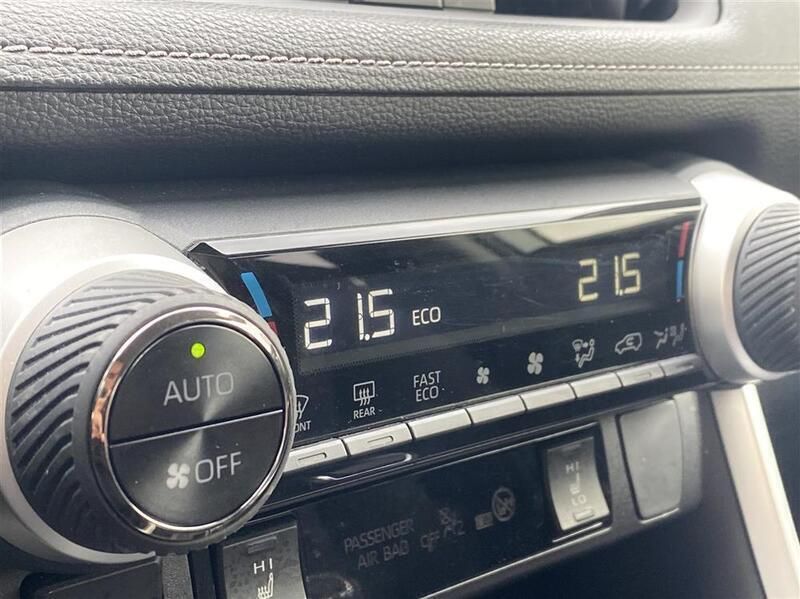 Brugt Toyota RAV4 Hybrid H3 218 HK (160 kW) 2019 Pearl white SUV