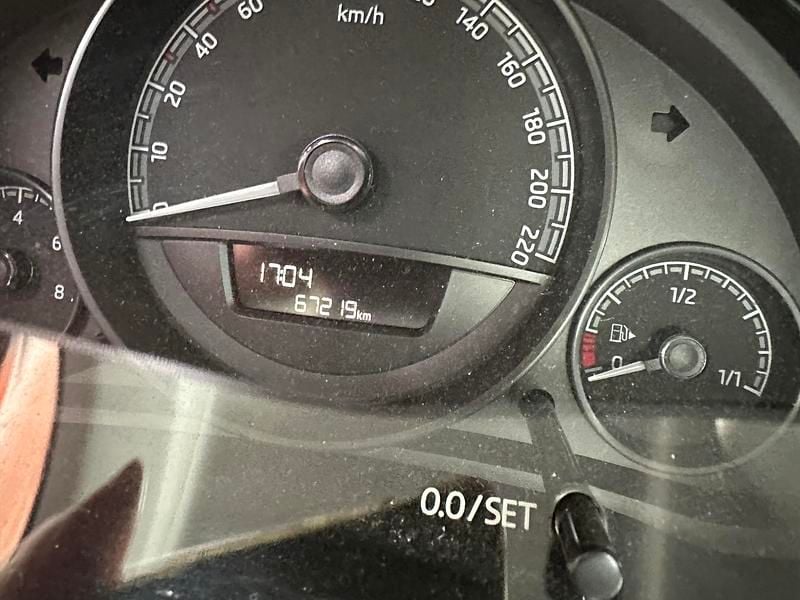 Grå Brugt 2017 Skoda Citigo Active Hatchback | 64.300 kr. (God pris) - Billede 1/4