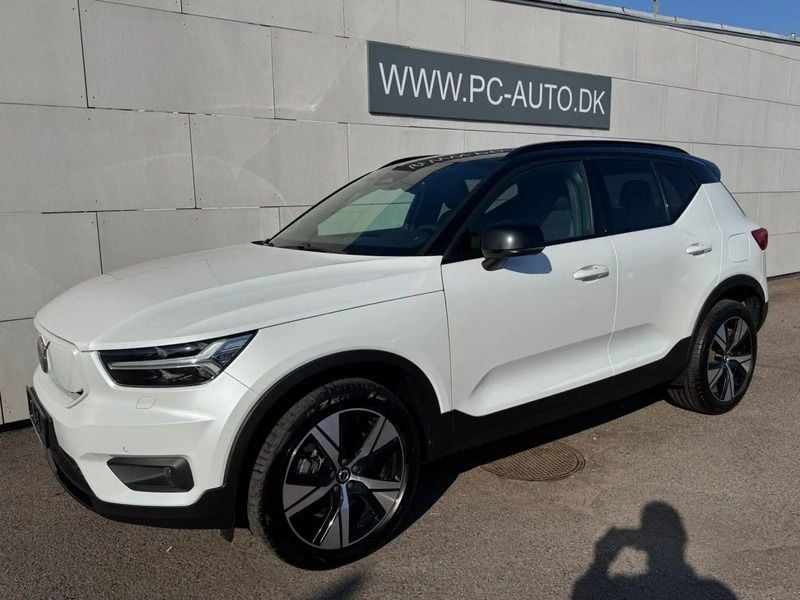 Perlemorshvid Brugt 2022 Volvo XC40 Plus SUV | 229.900 kr. (Super pris) - Billede 1/4