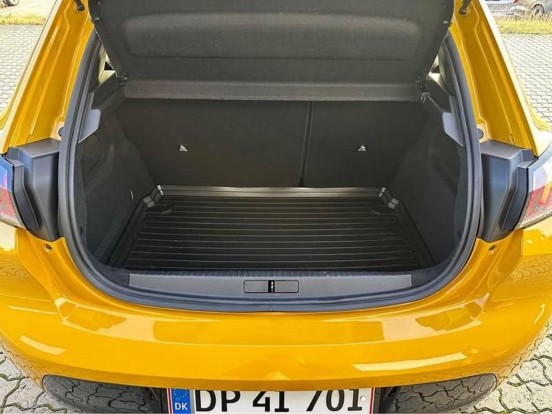 Brugt Peugeot 208 101 HK (74 kW) 2023 Gul Hatchback