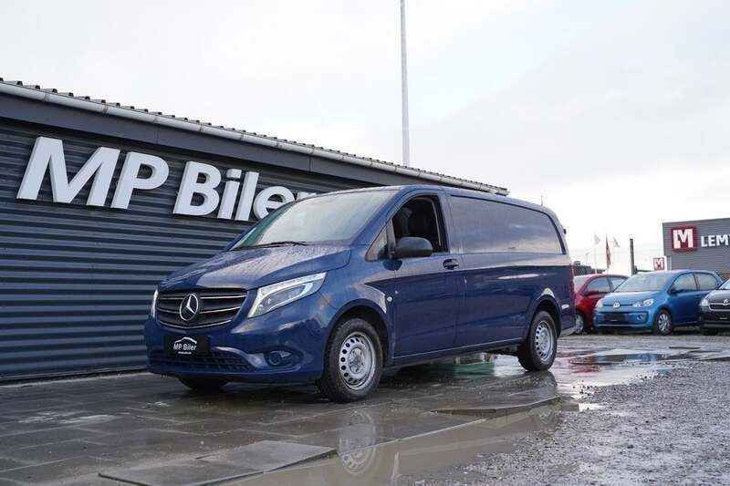 Blå Brugt 2022 Mercedes Vito MPV | 179.900 kr. - Billede 1/4
