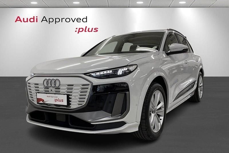 Hvidmetal Brugt 2024 Audi Q6 e-tron Performance SUV | 629.900 kr. (God pris) - Billede 1/4