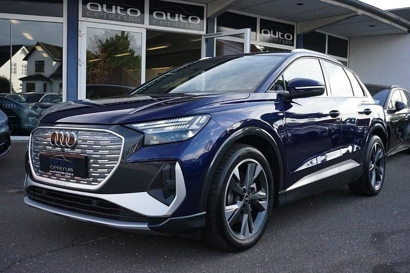 Blåmetal Brugt 2024 Audi Q4 e-tron S-Line SUV | 369.900 kr. (Super pris) - Billede 1/4