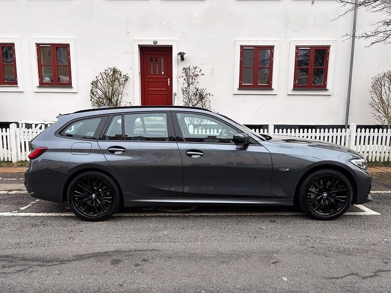 Brugt BMW 330e M Sport 292 HK (214 kW) 2021 Mørkgrå Stationcar
