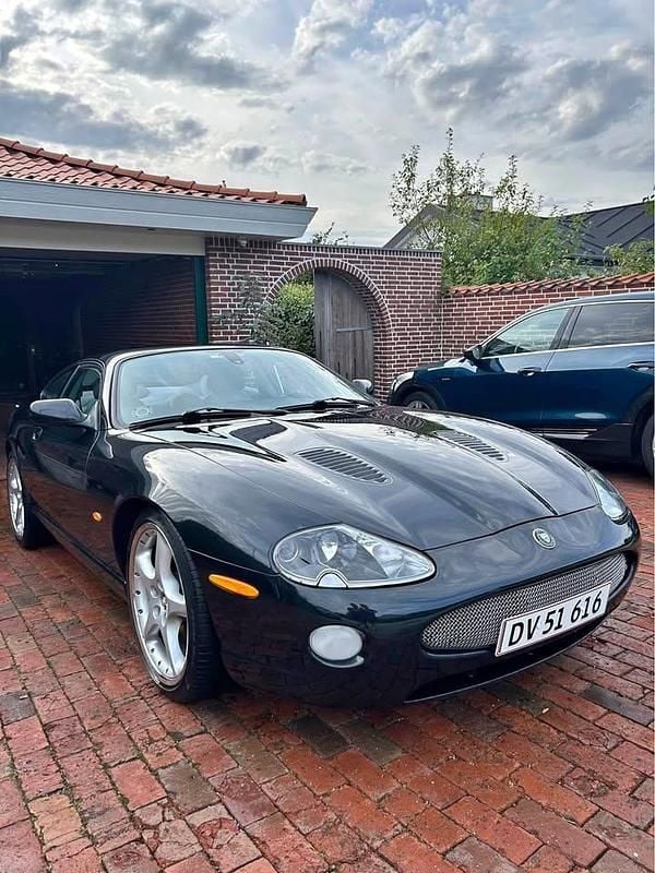 Sort Brugt 2004 Jaguar XKR Coupe | 199.000 kr. - Billede 1/4