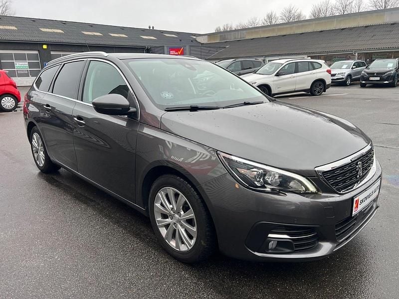 Brugt Peugeot 308 Style 130 HK (95 kW) 2020 Gråmetal Stationcar