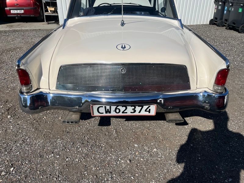 Brugt Studebaker Gran Turismo Hawk 215 HK (158 kW) 1962 Hvid