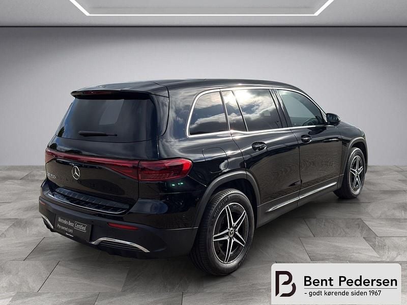 Natsort Brugt 2024 Mercedes EQB250+ SUV | 379.000 kr. (Dyr) - Billede 1/4