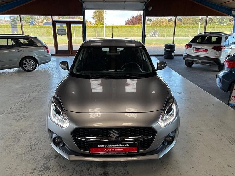 Gråmetal Brugt 2024 Suzuki Swift Exclusive Hatchback | 159.000 kr. (Fair pris) - Billede 1/4
