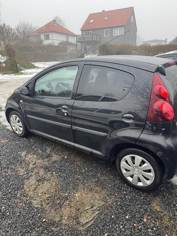 Brugt Peugeot 107 68 HK (50 kW) 2013 Sort Hatchback