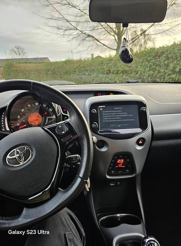 Brugt Toyota Aygo x-press 72 HK (52 kW) 2019 Hatchback