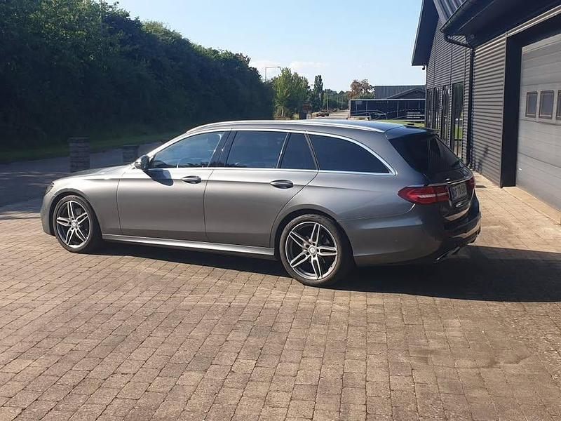 Brugt Mercedes E220 AMG line 194 HK (142 kW) 2017 Grå Stationcar