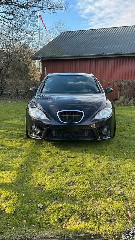 Brugt Seat Leon CUPRA 241 HK (177 kW) 2008 Hatchback