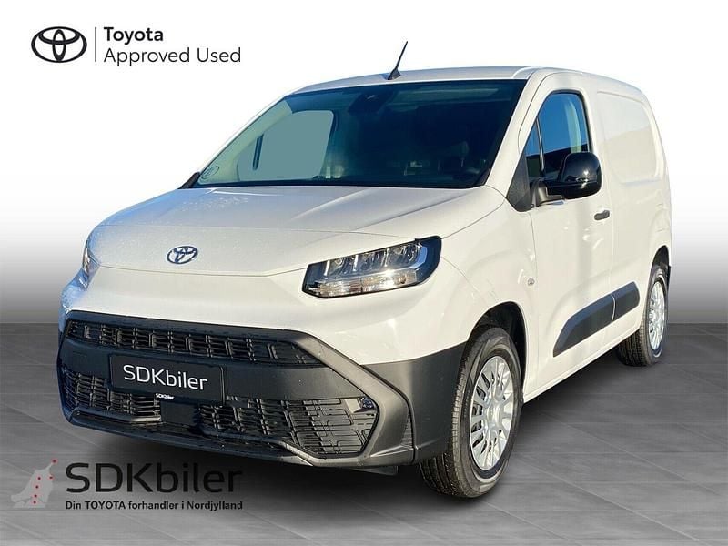 Hvid Ny 2025 Toyota Proace City City Van | 174.900 kr. - Billede 1/3