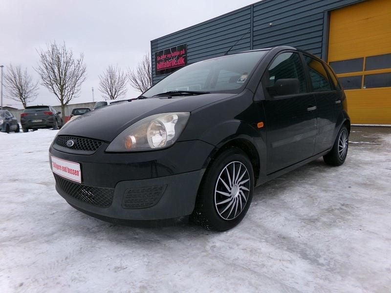 Brugt Ford Fiesta Ambiente 70 HK (51 kW) 2007 Hatchback