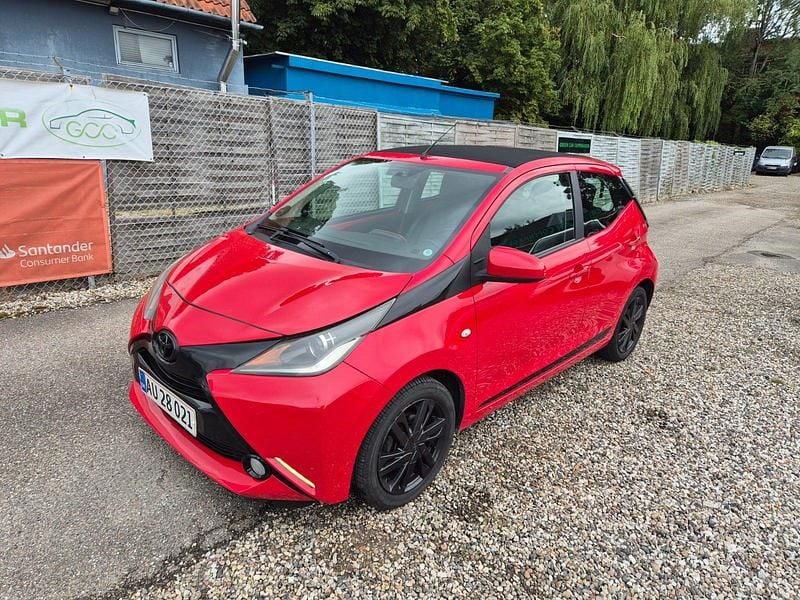 Brugt 2015 Toyota Aygo X-wave Sky Hatchback | 56.900 kr. (Fair pris) - Billede 1/4