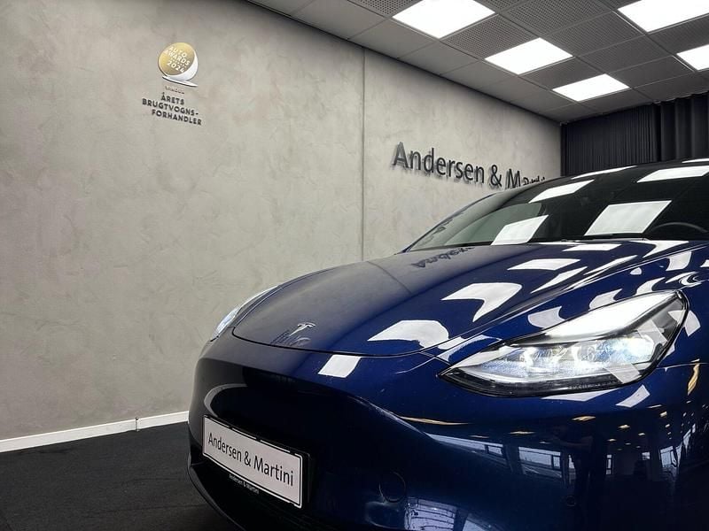 Brugt Tesla Model Y Long Range AWD 378 kW (514 HK) 2021 Blaametal SUV